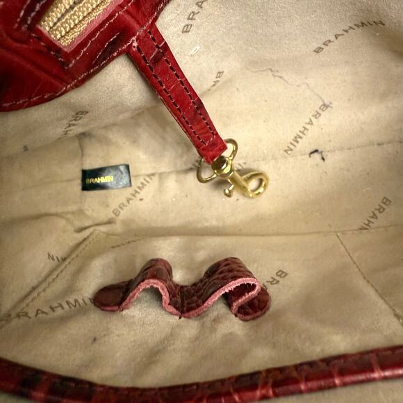 Brahmin Red Embossed Croc Leather Shoulder Mini Bag Purse Gold Hardware - Picture 11 of 12